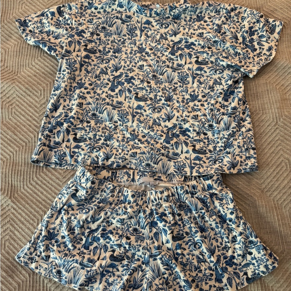 Hill House Home pajama set